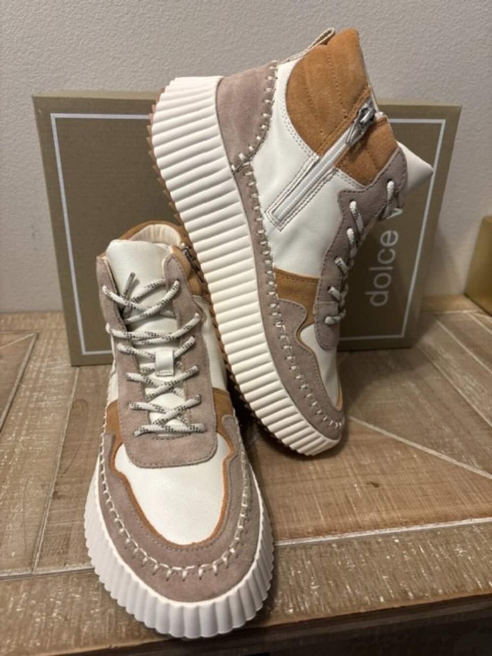 NEW Dolce Vita Daley High Top Platform Sneakers Taupe Multi Suede Women 8.5 or 9